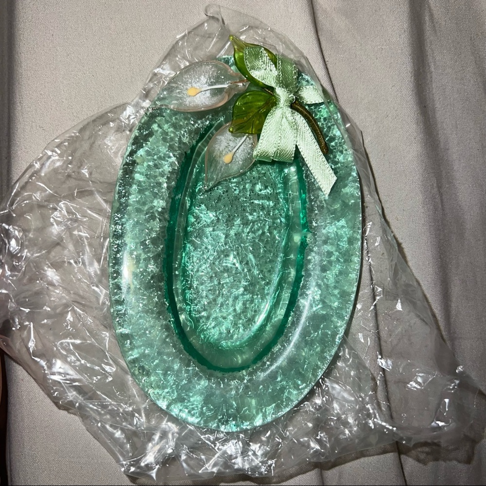 Plate - jewelry